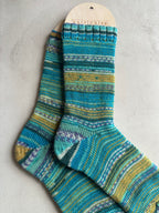 Luxurious and fun socks for comfort at home, Colorful alpaca socks, ideal gift for sock lovers and nature enthusiasts