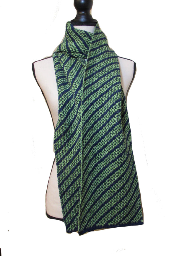 Wool Scarf - Luxurious Handwoven Warmth, Perfect for Winter Accessories, Cozy Gift for Her or Him Main Image